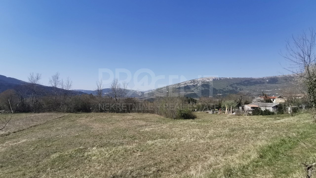 Land For sale - ISTARSKA  BUZET 