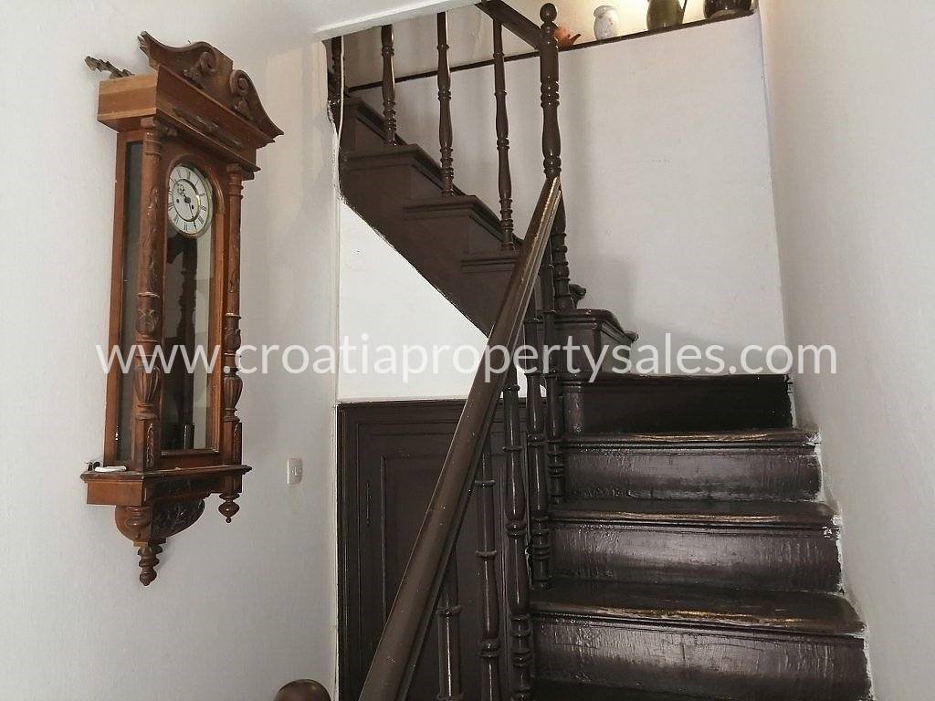 House For sale - SPLITSKO-DALMATINSKA  HVAR 