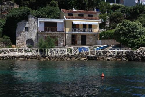 Kuća Na prodaju - SPLITSKO-DALMATINSKA  MAKARSKA 