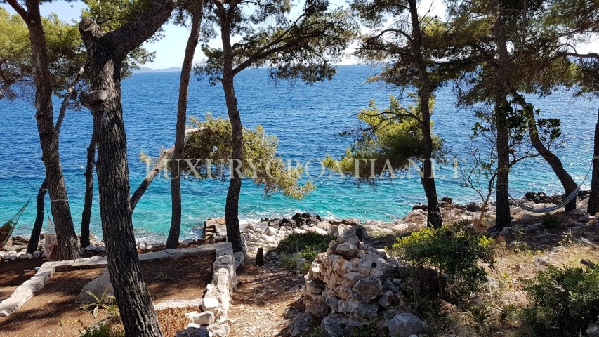 Land For sale - DUBROVAČKO-NERETVANSKA  KORČULA 