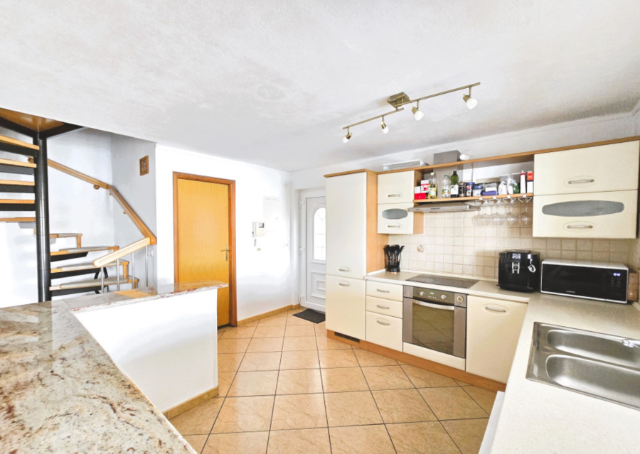 House For sale - Ličko-senjska Karlobag