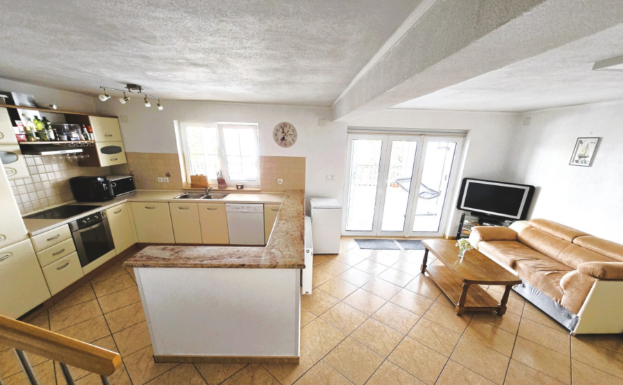 House For sale - Ličko-senjska Karlobag