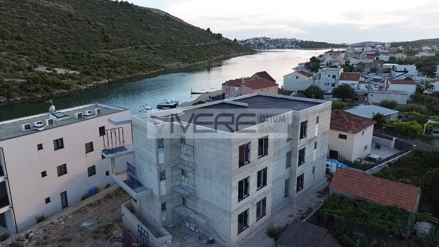Appartement À vendre - Šibensko-kninska Rogoznica