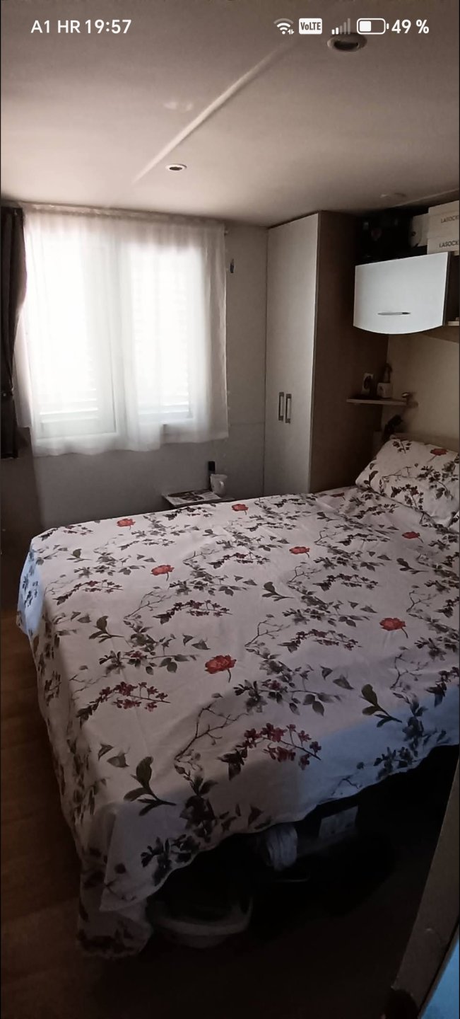 Pozemok Na predaj - Šibensko-kninska Tribunj