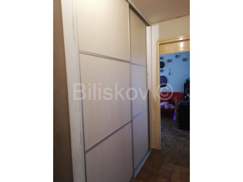 Apartment Zu verkaufen - SPLITSKO-DALMATINSKA  DUGI RAT 