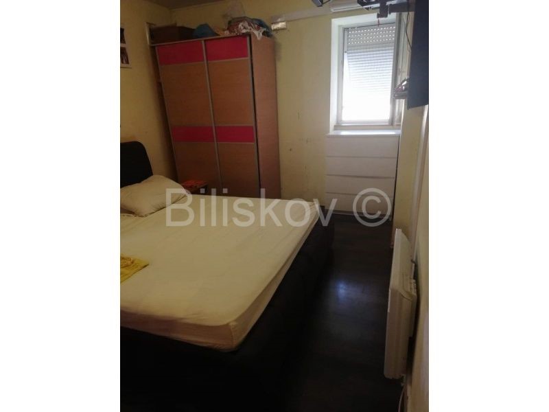 Flat For sale - SPLITSKO-DALMATINSKA  DUGI RAT 