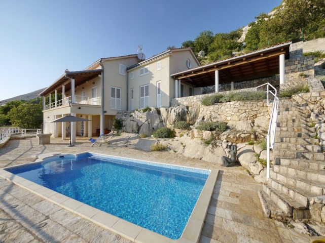 Casa in vendita 450 m² – Punat