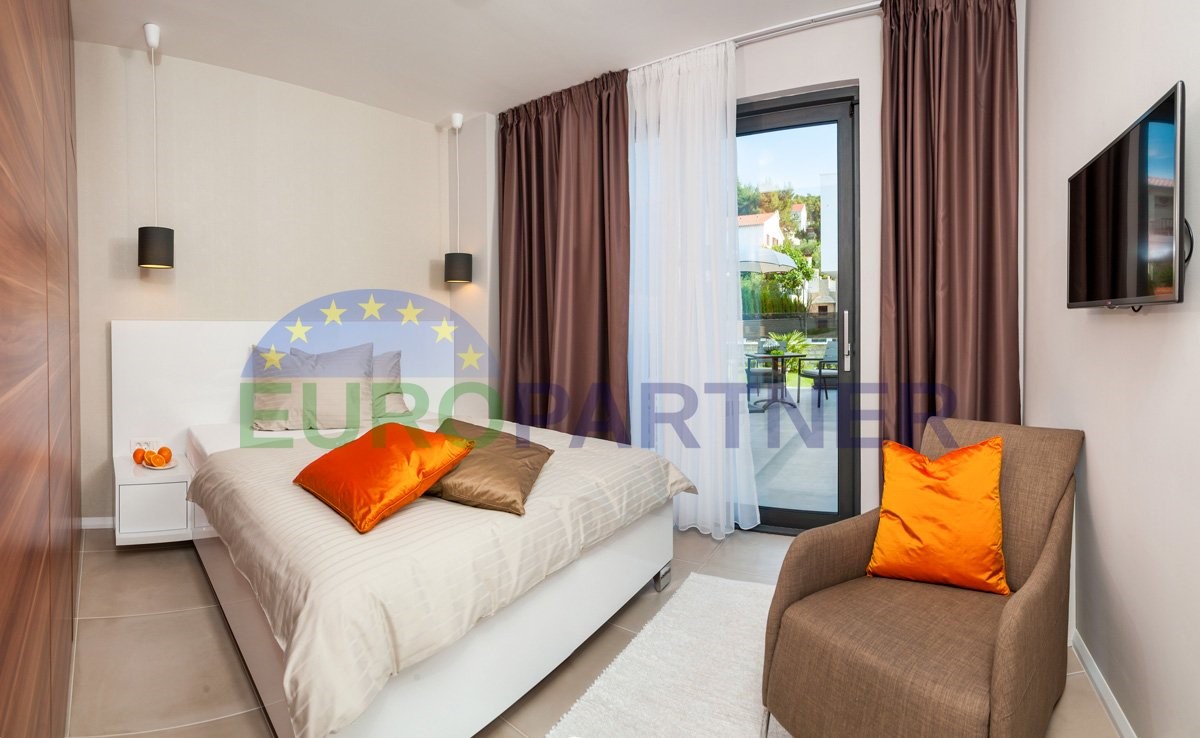 House For sale - SPLITSKO-DALMATINSKA  ČIOVO 