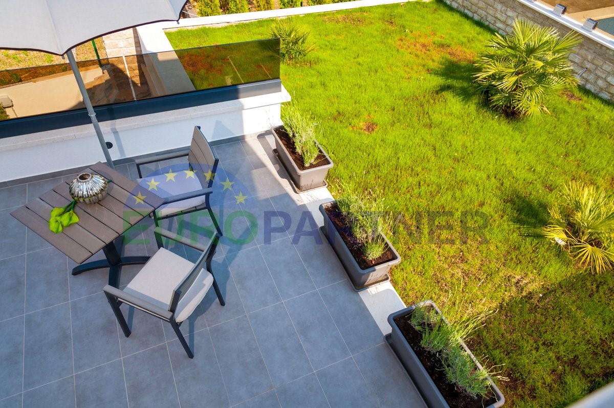 House For sale - SPLITSKO-DALMATINSKA  ČIOVO 