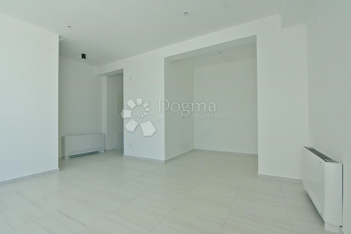 Dom Na predaj - PRIMORSKO-GORANSKA  OPATIJA 