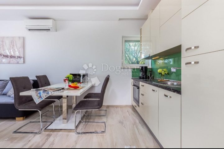 Appartamento da affittare 40 m² – Doričići
