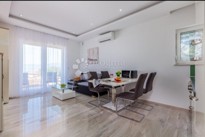 Apartment Zu vermieten - Primorsko-goranska Kostrena - foto 2/8