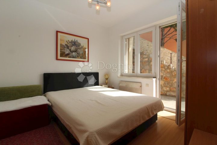 Kuća na prodaju 164 m² – Povile