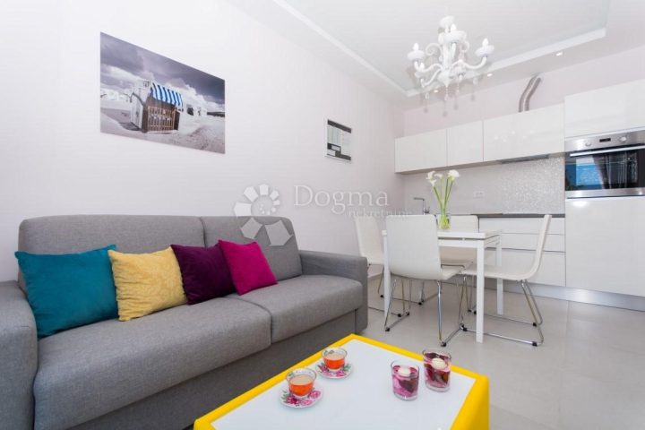 Poslovni prostori Naprodaj - Splitsko-dalmatinska Trogir - foto 3/7