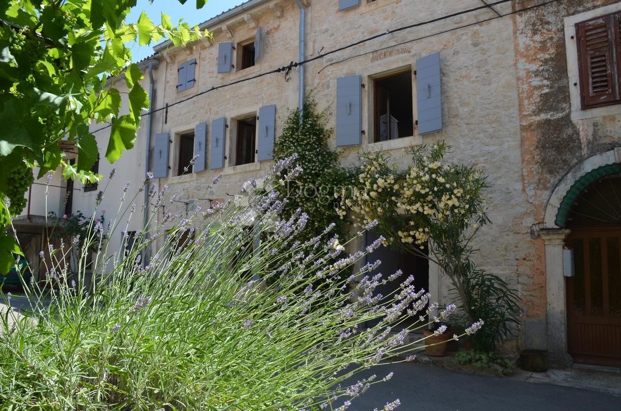 Haus Zu verkaufen
