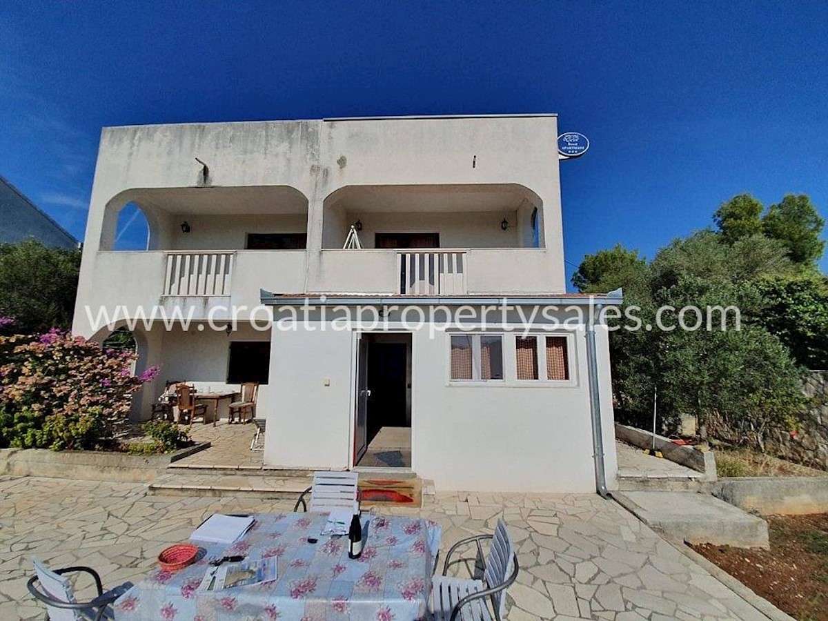 Casa In vendita - SPLITSKO-DALMATINSKA  TROGIR 