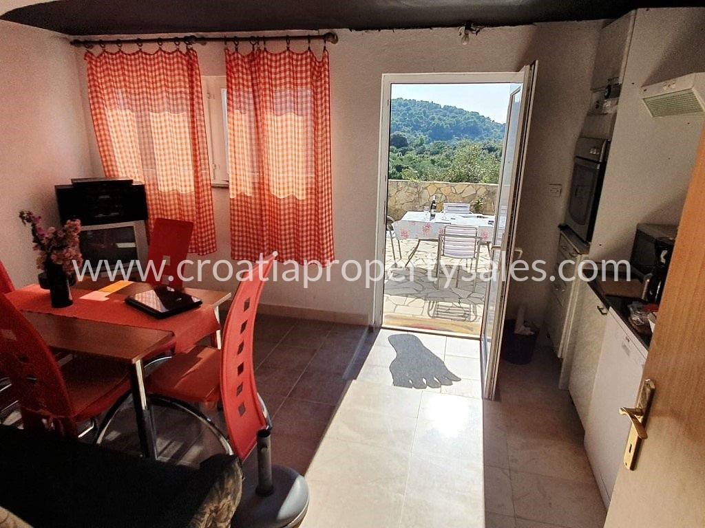 House For sale - SPLITSKO-DALMATINSKA  TROGIR 