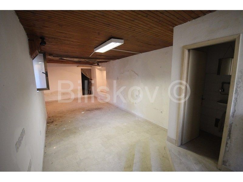 Business premises For sale - SPLITSKO-DALMATINSKA  SPLIT 