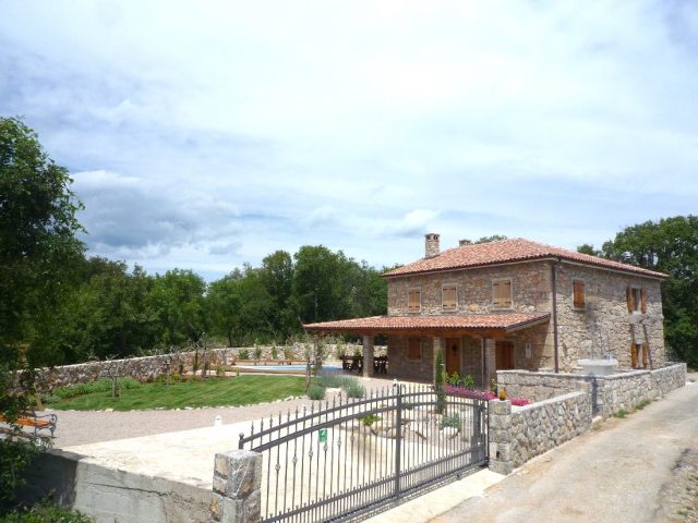 Hiša Naprodaj - Primorsko-goranska Krk - foto 2/63