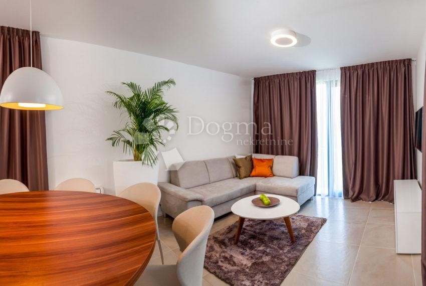 Casa In vendita - SPLITSKO-DALMATINSKA  ČIOVO 