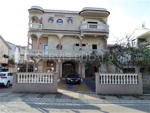 Kuća na prodaju 980 m² – Vodice
