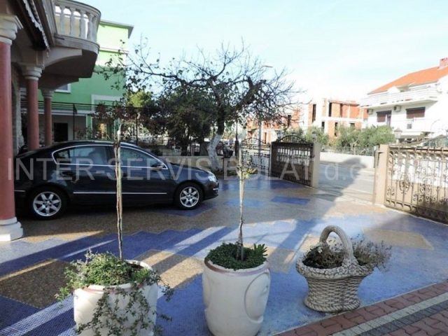 Hiša Naprodaj - šibensko-kninska Vodice - foto 2/18