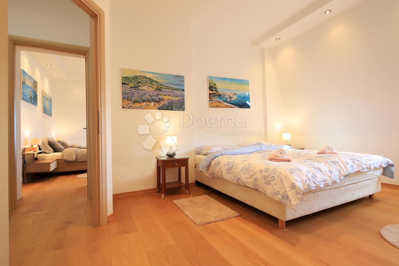 Apartma Za najem - PRIMORSKO-GORANSKA  OPATIJA 