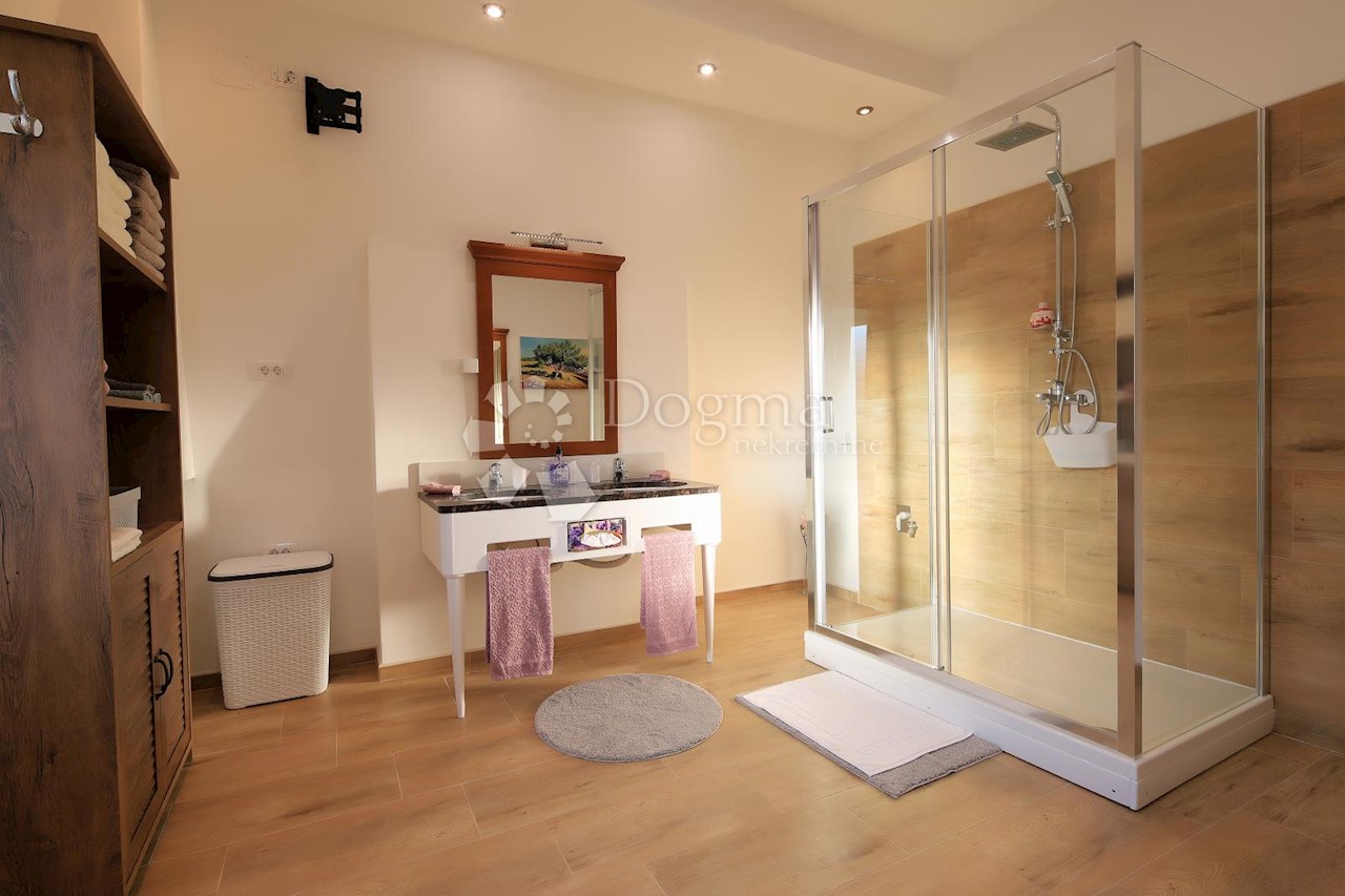 Apartma Za najem - PRIMORSKO-GORANSKA  OPATIJA 