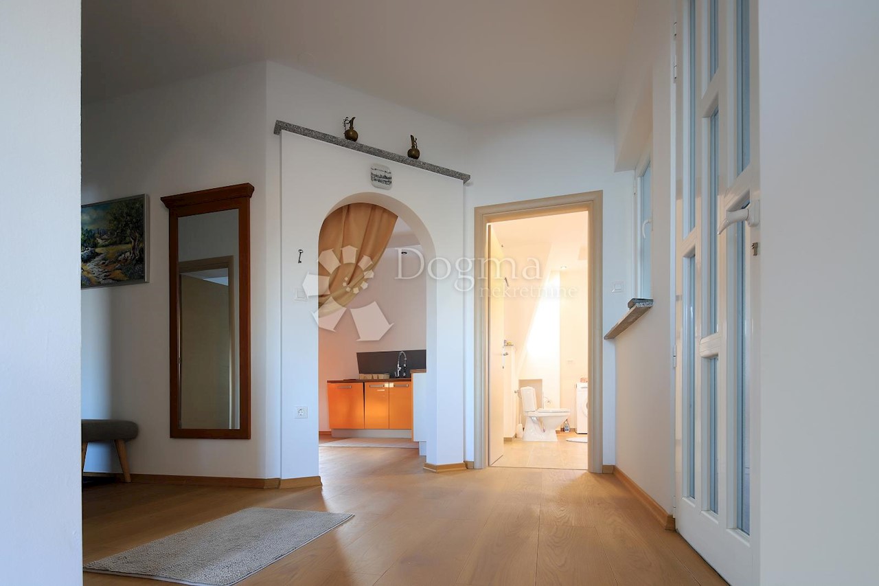 Apartma Za najem - PRIMORSKO-GORANSKA  OPATIJA 