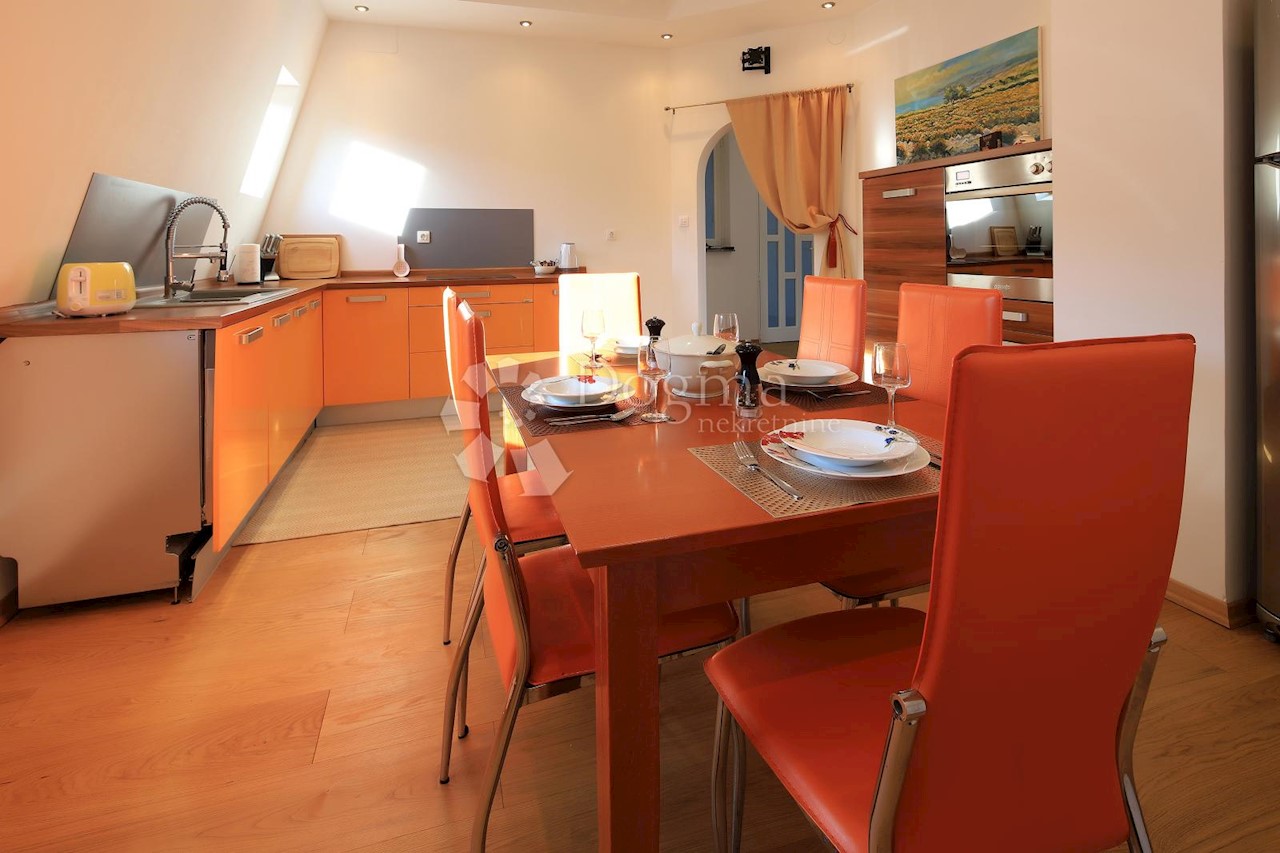 Apartma Za najem - PRIMORSKO-GORANSKA  OPATIJA 