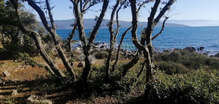 Land for sale 6499 m² – Krk
