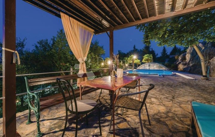 Haus Zu verkaufen SIVERIĆ