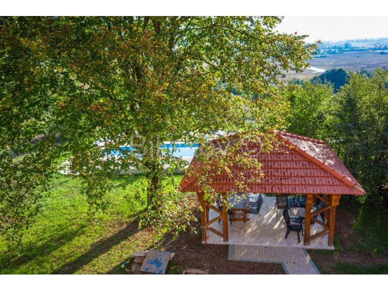 House For sale - KARLOVAČKA  PLAŠKI 