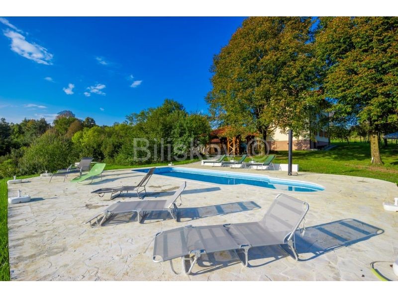 House For sale - KARLOVAČKA  PLAŠKI 