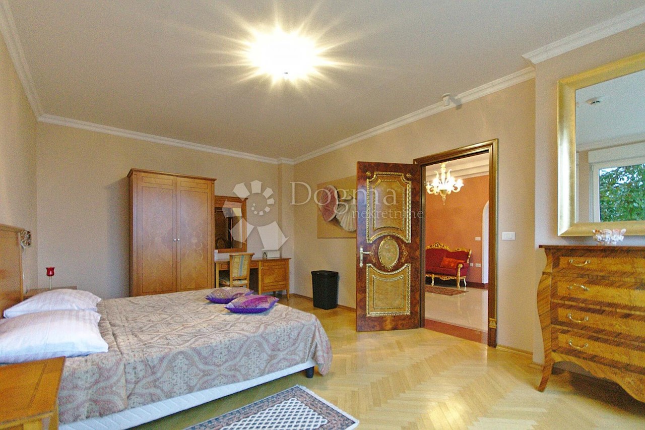 Flat For rent - PRIMORSKO-GORANSKA  OPATIJA 