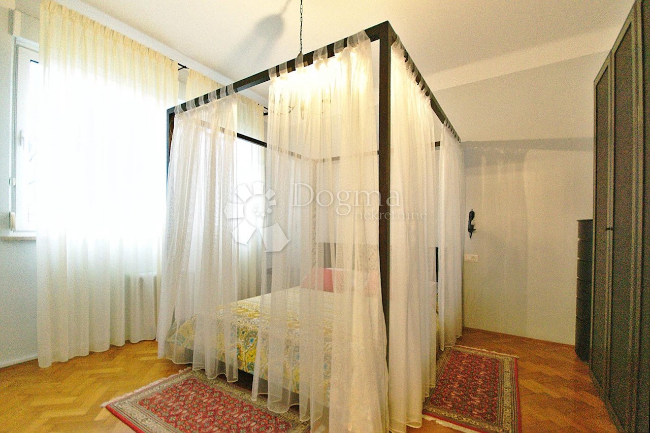 Flat For rent - PRIMORSKO-GORANSKA  OPATIJA 