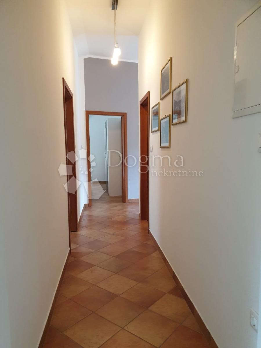 Flat For sale - PRIMORSKO-GORANSKA  BAKAR 