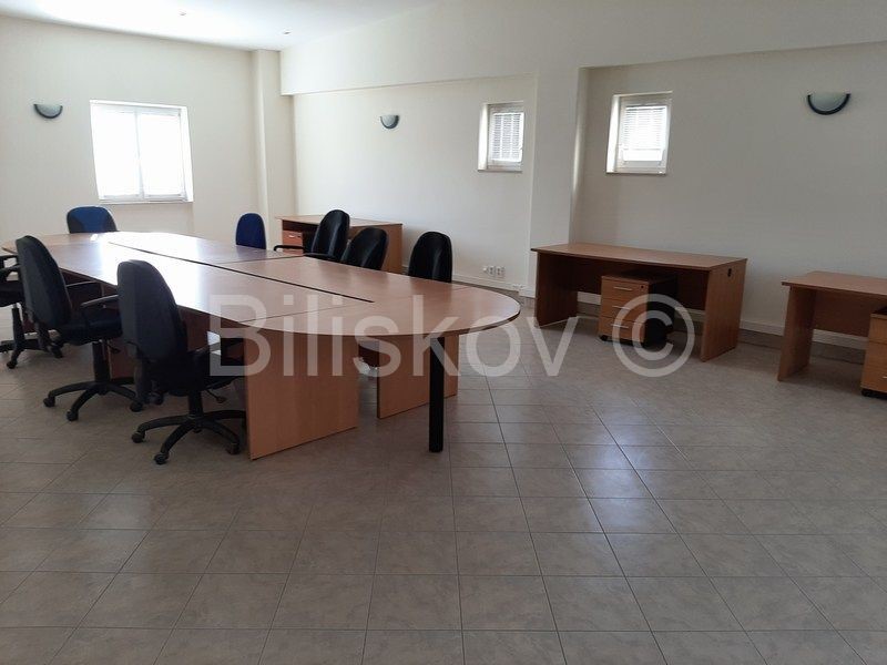 Business premises For rent DUGOPOLJE