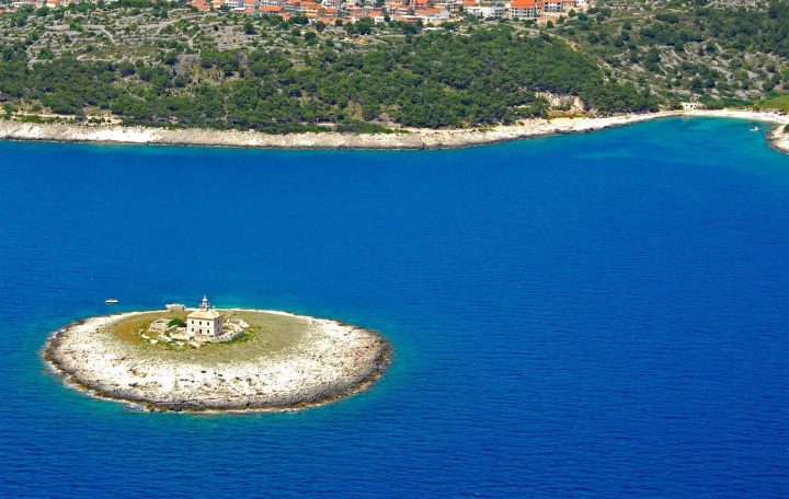 Pozemek na prodej 1200 m² – Hvar