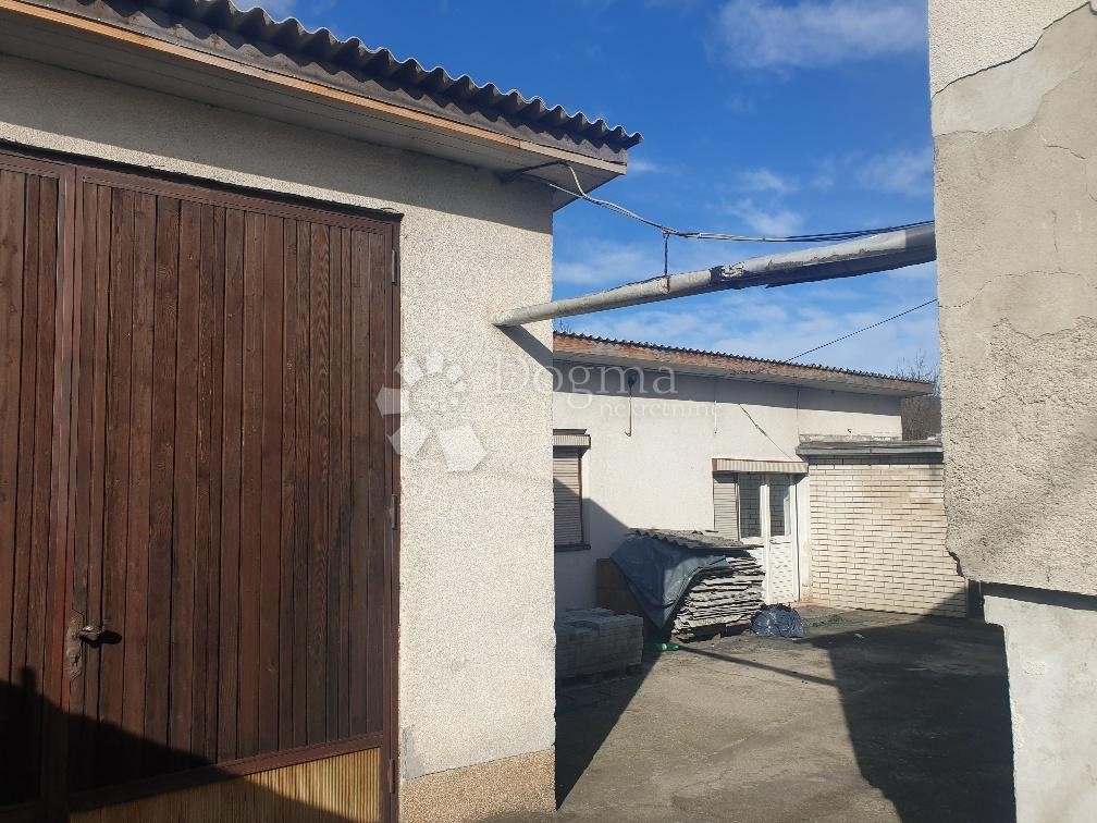 Maison À vendre - KARLOVAČKA  Ogulin
