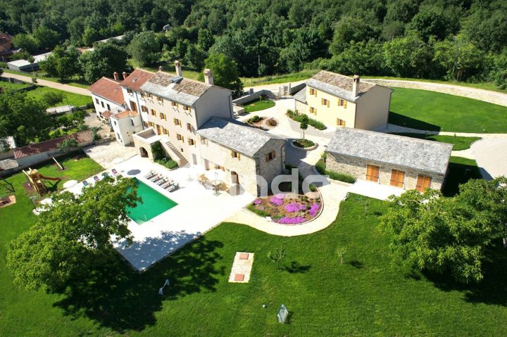 Land For sale - Istarska Grožnjan - foto 2/89