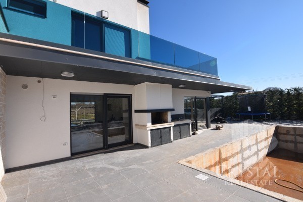 Haus Zu verkaufen - ISTARSKA  VIŠNJAN 