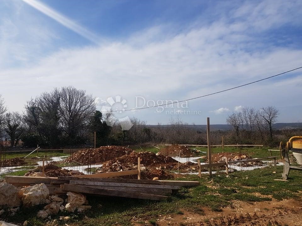 Kuća Na prodaju - ISTARSKA  LABIN 