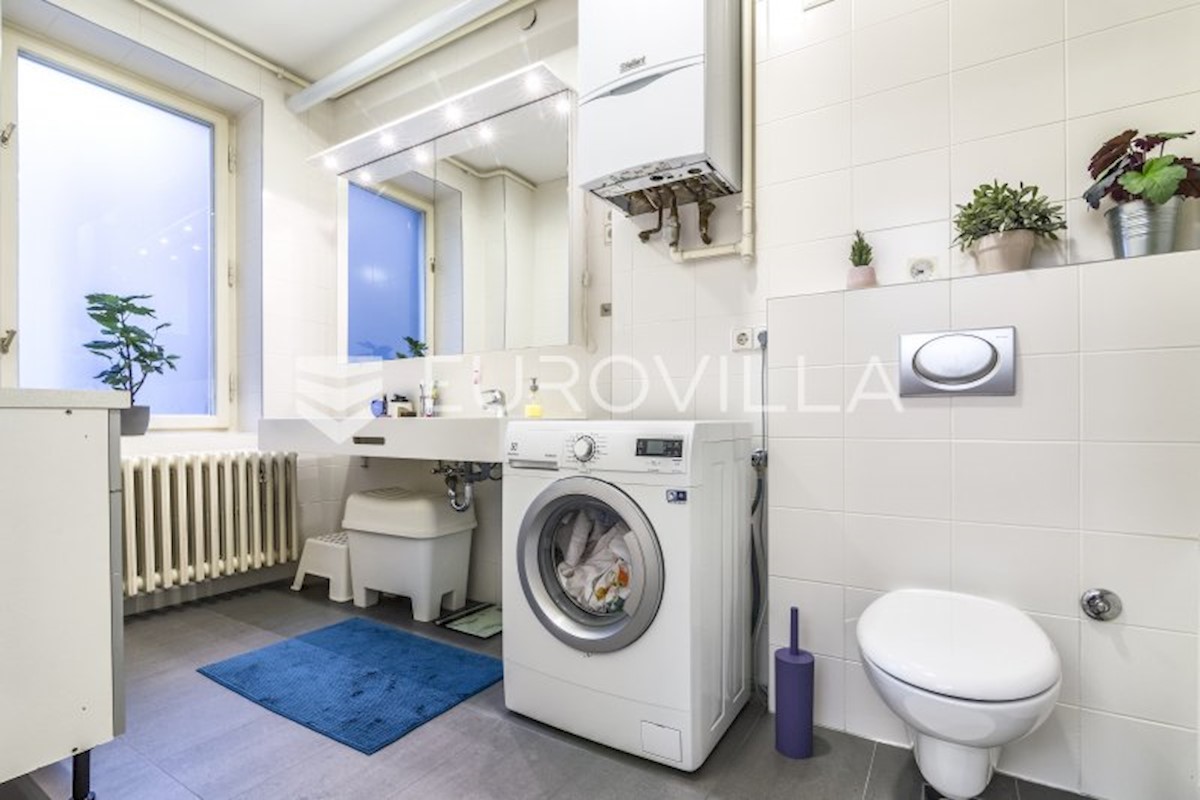 Appartement À louer - GRAD ZAGREB  ZAGREB 