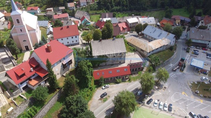 Commerciale In vendita FUŽINE