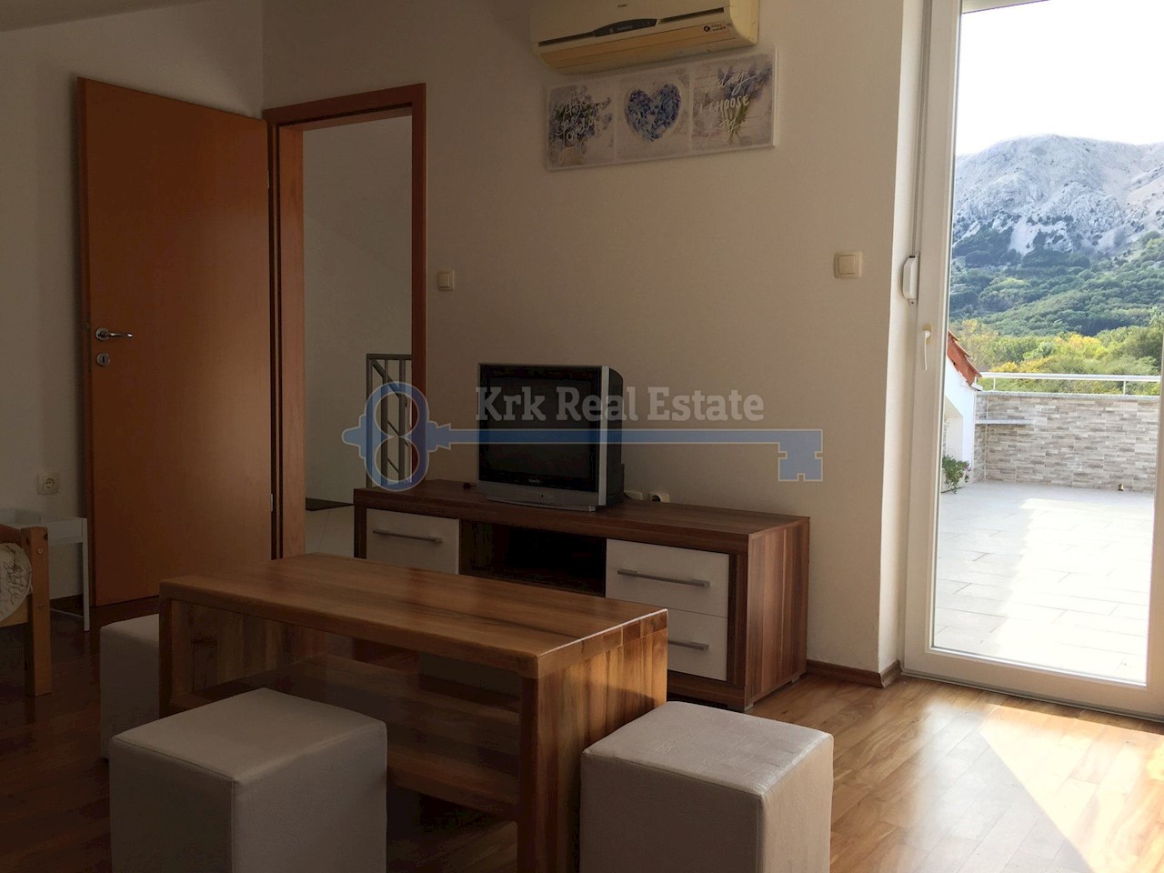 Apartmán Na predaj - PRIMORSKO-GORANSKA  KRK 