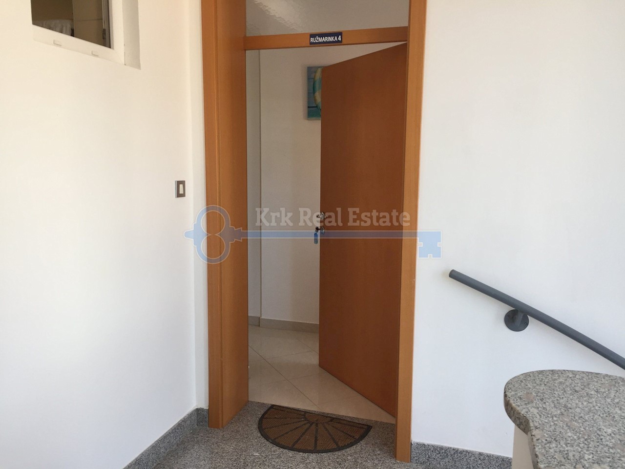 Apartmán Na predaj - PRIMORSKO-GORANSKA  KRK 