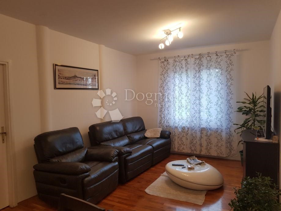 Flat For rent - GRAD ZAGREB  ZAGREB 