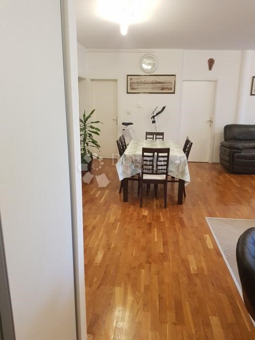 Flat For rent - GRAD ZAGREB  ZAGREB 