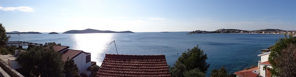 Haus Zu verkaufen - ŠIBENSKO-KNINSKA  ROGOZNICA 